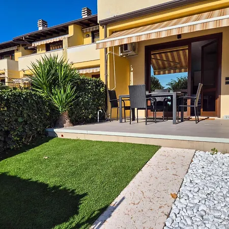 Apartment Garda Breeze By Al Raffa