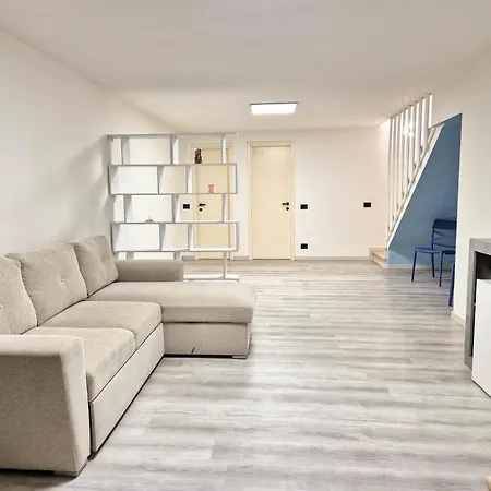 Garda Breeze By Al Apartment *