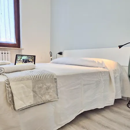 Apartament Garda Breeze By Al *